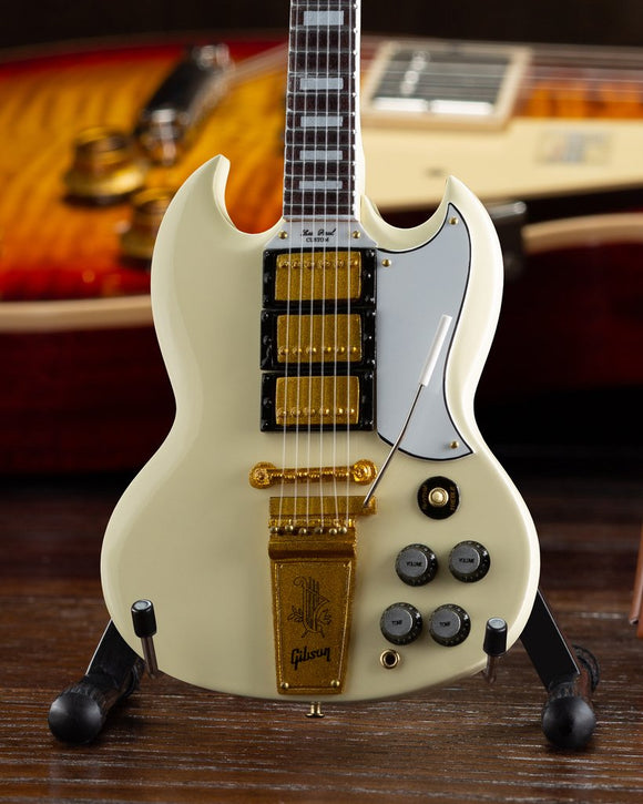 Axe Heaven Gibson 1964 SG Custom White 1/4 scale Miniature Collectible Guitar GG-222
