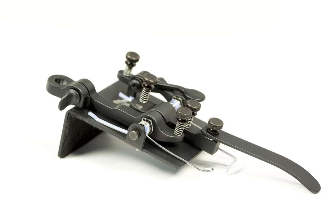 Hipshot B Bender with Drop D Lever and G Palm Lever - Black